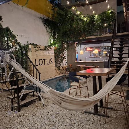 Lotus Central Hotel Санта-Марта Экстерьер фото